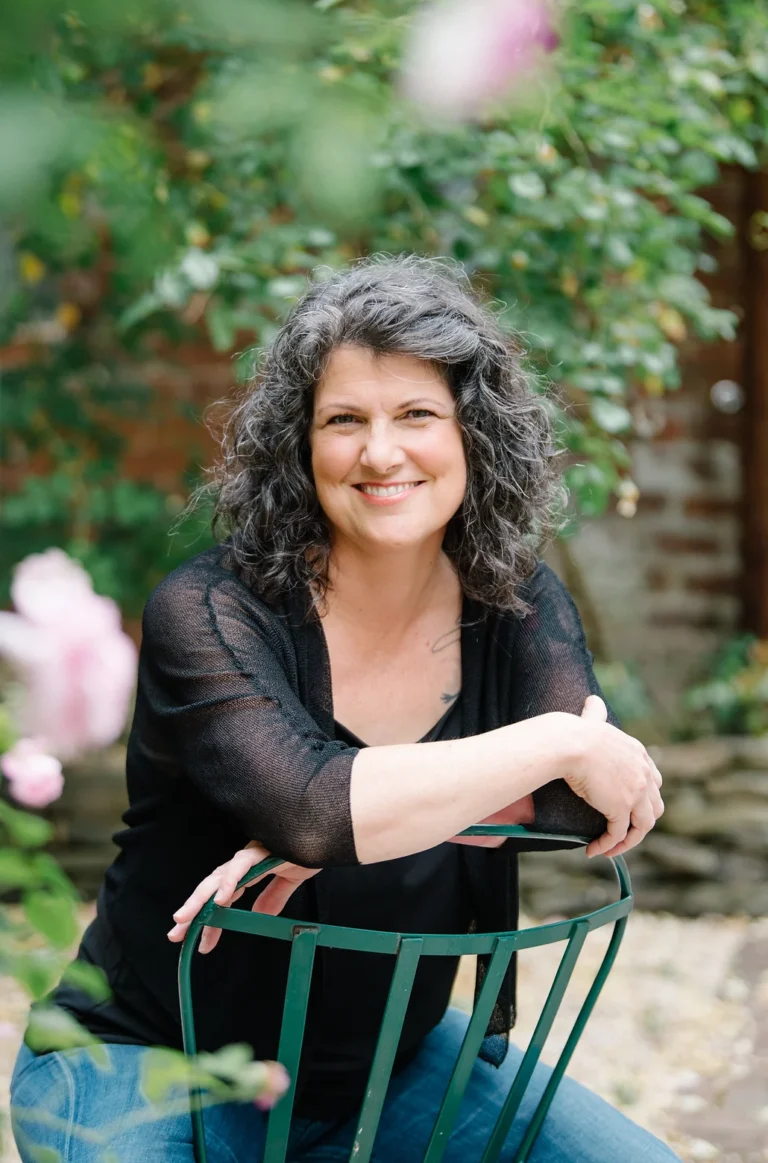 Building Character, Enhancing POV, and Principles of (E)motion with Author Sara Read