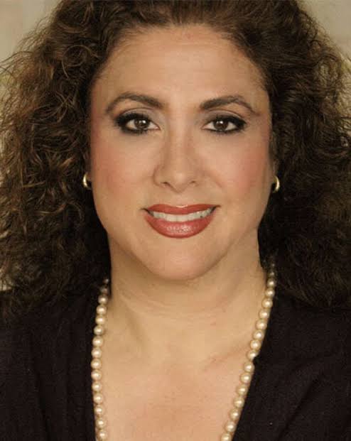 Finding Your Voice: On the Page, In Your Life with Agent Katharine Sands + Jessica Doyle-Mekkes